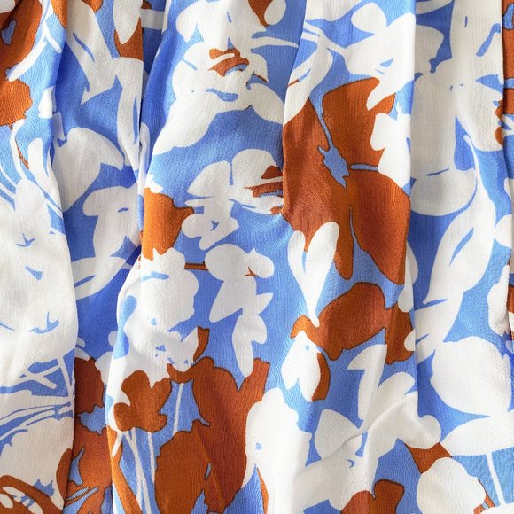 EnTHREAD floral print tiered relaxed fit dress (blue, white & tan / brown) - Picture 6 of 6